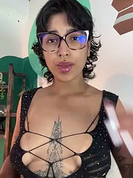 Snapshot of LollaByer chatting on 20, 2, 2026 LollaByer online show from 20, 2, 2026