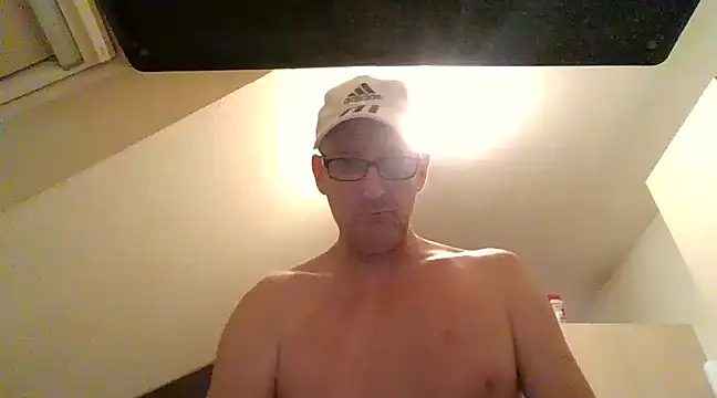 nacktchiller1076 online show from 4, 12, 2024