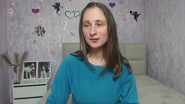 MichelLeee online show from 13, 2, 2025