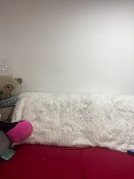 Leyna Kenet online show from 11, 12, 2024