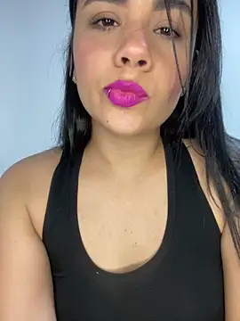 Leyna Kenet online show from 29, 1, 2025