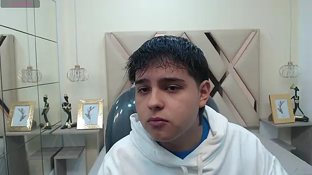 Snapshot of AndrewPherson chatting on 15, 1, 2025 AndrewPherson online show from 15, 1, 2025