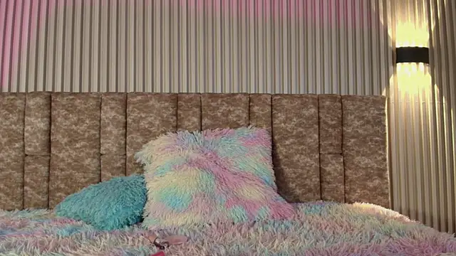 Snapshot of tiffany_johnson11 chatting on 28, 11, 2025 tiffany johnson11 online show from 28, 11, 2025