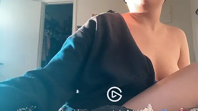 livcutebaby online show from 18, 12, 2024
