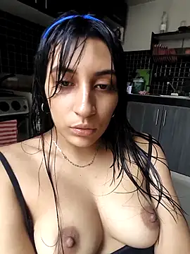 Snapshot of bigasssweet_2 chatting on 28, 10, 2025 bigasssweet 2 online show from 28, 10, 2025