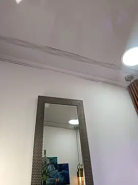 Noah Xitruxx online show from 4, 10, 2025