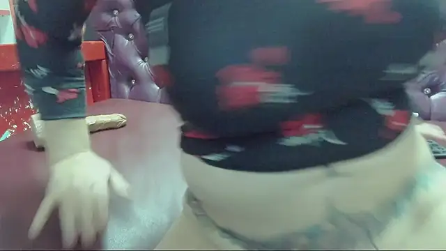 Lily4yourfun online show from 28, 1, 2025