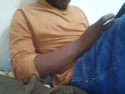 Snapshot of seductivescamp chatting on 2, 1, 2025 seductivescamp online show from 2, 1, 2025