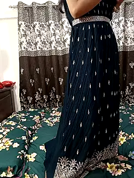 Snapshot of Cute-Bhavya chatting on 6, 2, 2025 Cute-Bhavya online show from 6, 2, 2025