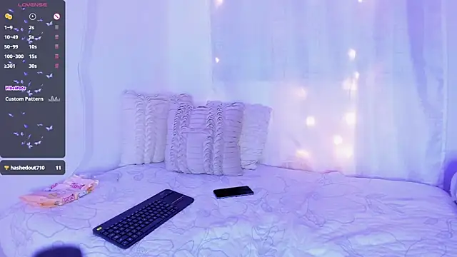 Aria uwu online show from 5, 1, 2025