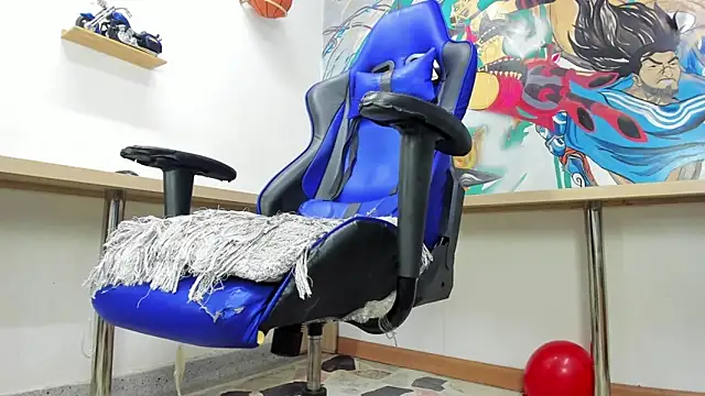 Snapshot of Jeffry_wolvess chatting on 15, 2, 2025 Jeffry wolvess online show from 15, 2, 2025