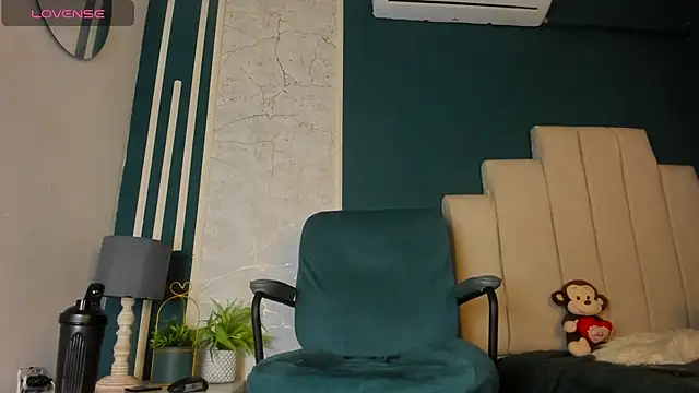 Snapshot of Jeffry_wolvess chatting on 4, 3, 2025 Jeffry wolvess online show from 4, 3, 2025