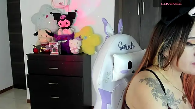 SarahXRusso online show from 4, 3, 2025