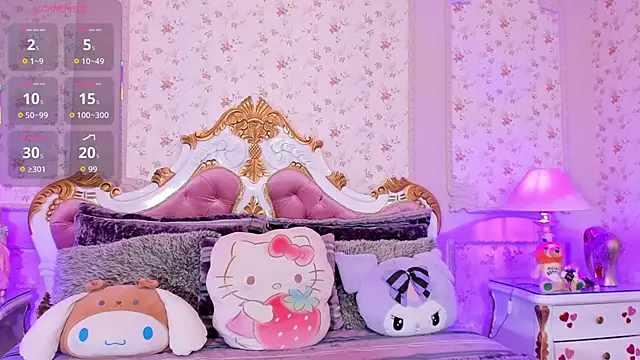 Snapshot of AllissonJames chatting on 30, 9, 2025 AllissonJames online show from 30, 9, 2025