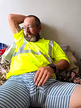 Snapshot of Huskers2020 chatting on 22, 9, 2025 Huskers2020 online show from 22, 9, 2025