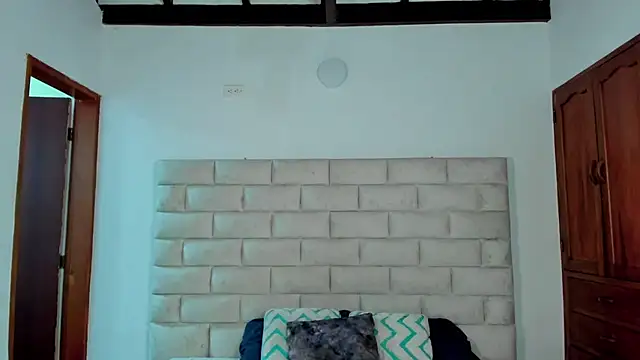 Snapshot of Dylan_Taylor chatting on 22, 11, 2025 Dylan Taylor online show from 22, 11, 2025