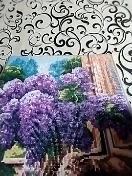 Lorrain Dorrie online show from 28, 2, 2025