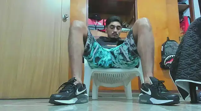 Snapshot of latin_bbc chatting on 16, 1, 2025 latin bbc online show from 16, 1, 2025