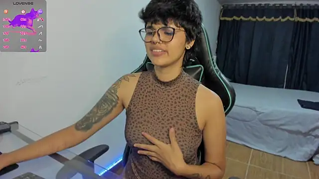 gooddess isis online show from 7, 12, 2024