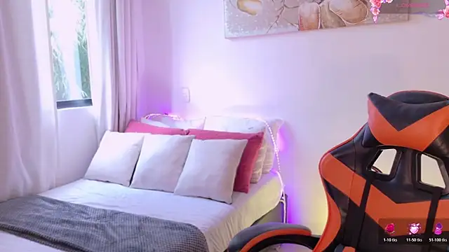 AnabelWolf online show from 7, 3, 2026