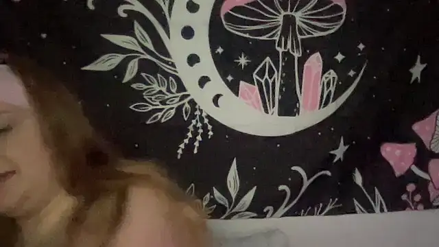 Snapshot of thickgingergoddess chatting on 8, 2, 2025 thickgingergoddess online show from 8, 2, 2025