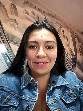 LIZ-06  online show from 13, 2, 2025