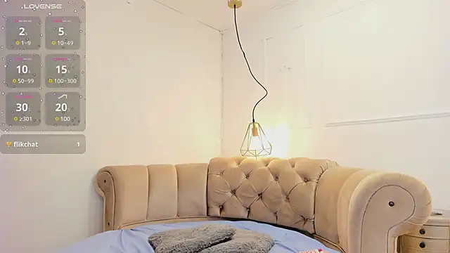 Snapshot of briannaduque chatting on 20, 3, 2025 briannaduque online show from 20, 3, 2025