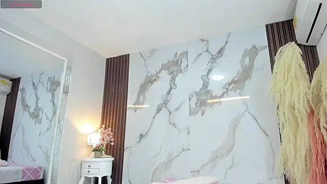 Snapshot of briannaduque chatting on 17, 9, 2025 briannaduque online show from 17, 9, 2025