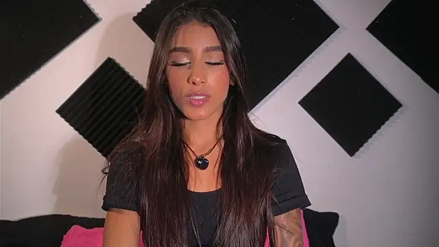 Ambeer Rousess online show from 17, 4, 2026