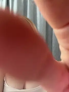 Snapshot of CaseyCumFace chatting on 8, 5, 2026 CaseyCumFace online show from 8, 5, 2026