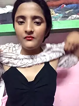 Snapshot of BabySlimmy10 chatting on 19, 4, 2026 BabySlimmy10 online show from 19, 4, 2026