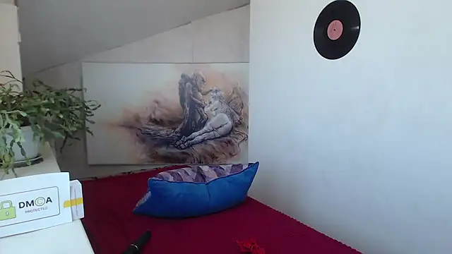 Snapshot of Luxuriouss_s chatting on 26, 9, 2025 Luxuriouss s online show from 26, 9, 2025