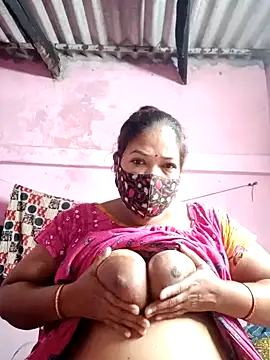 Snapshot of Hotty-rumi chatting on 12, 2, 2025 Hotty-rumi online show from 12, 2, 2025