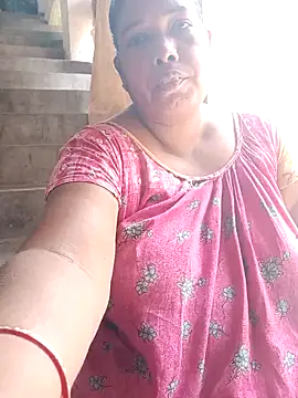 Hotty-rumi online show from 28, 2, 2026