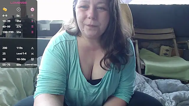 Snapshot of KasiaPrivat chatting on 12, 2, 2025 KasiaPrivat online show from 12, 2, 2025