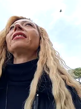 harleyejoker1 online show from 5, 3, 2026