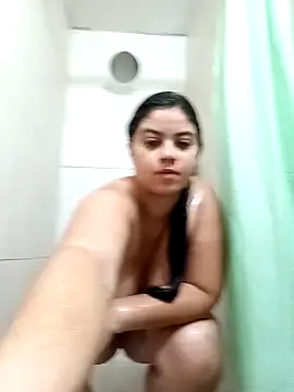 Snapshot of Danyshhh chatting on 17, 12, 2024 Danyshhh online show from 17, 12, 2024