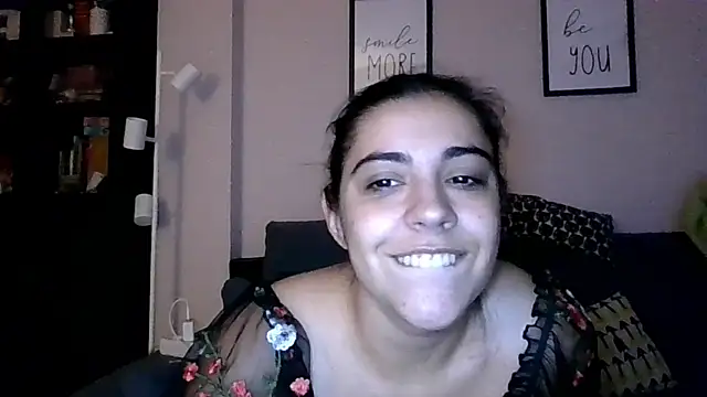 Ursumi1 online show from 10, 11, 2025