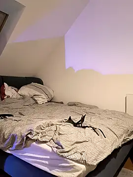 Snapshot of SunbakedMedal71 chatting on 13, 3, 2026 SunbakedMedal71 online show from 13, 3, 2026