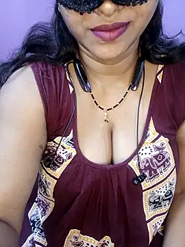 Sexy Mona Bhabhi online show from 18, 1, 2026
