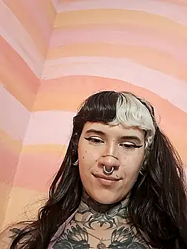 suesky online show from 31, 12, 2024