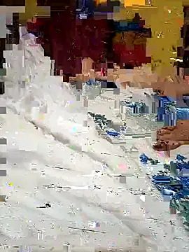 BusyMitt17 online show from 3, 3, 2026