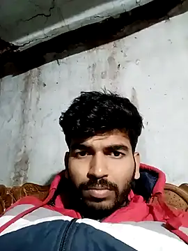 Snapshot of Roni1028 chatting on 2, 1, 2025 Roni1028 online show from 2, 1, 2025