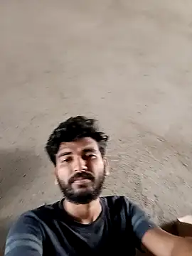 Snapshot of Roni1028 chatting on 17, 10, 2025 Roni1028 online show from 17, 10, 2025