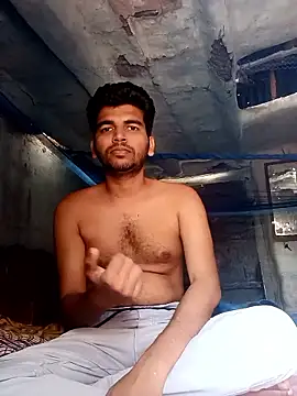 Snapshot of Roni1028 chatting on 29, 3, 2026 Roni1028 online show from 29, 3, 2026