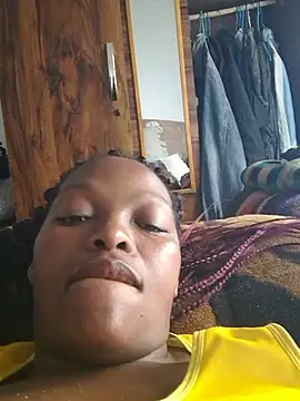 Snapshot of wet_Lips_x_x chatting on 21, 12, 2024 wet Lips x x online show from 21, 12, 2024