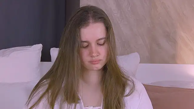 EllieHayes online show from 20, 3, 2026