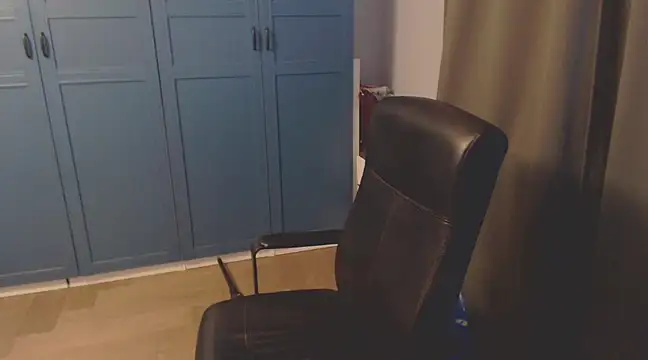 CuteMan33 online show from 9, 12, 2024