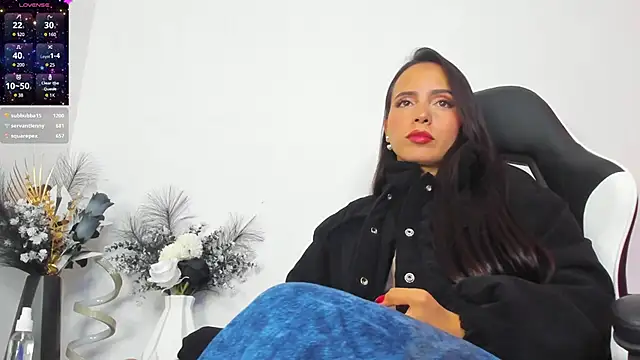 ZAFIRO WINSLOW online show from 15, 3, 2025