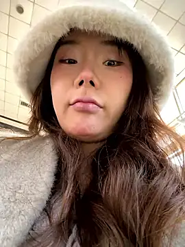 ChuChu1991 online show from 13, 1, 2026